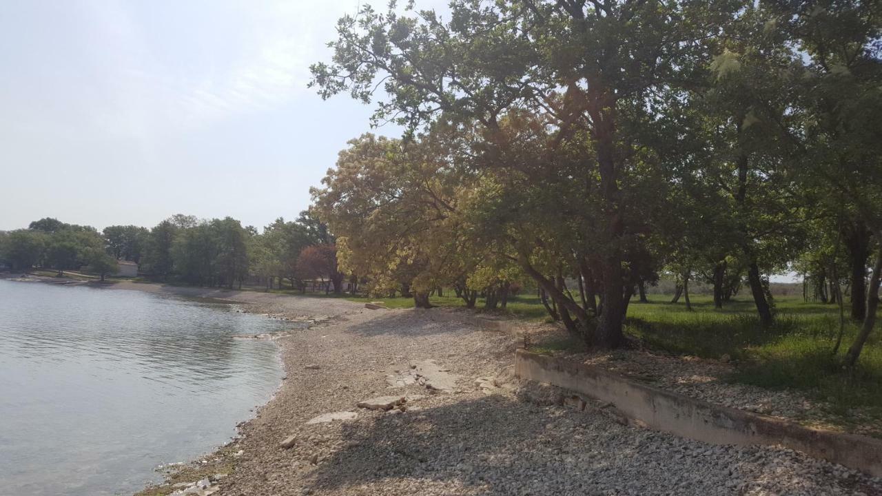 Apartman Garden Porec Bagian luar foto