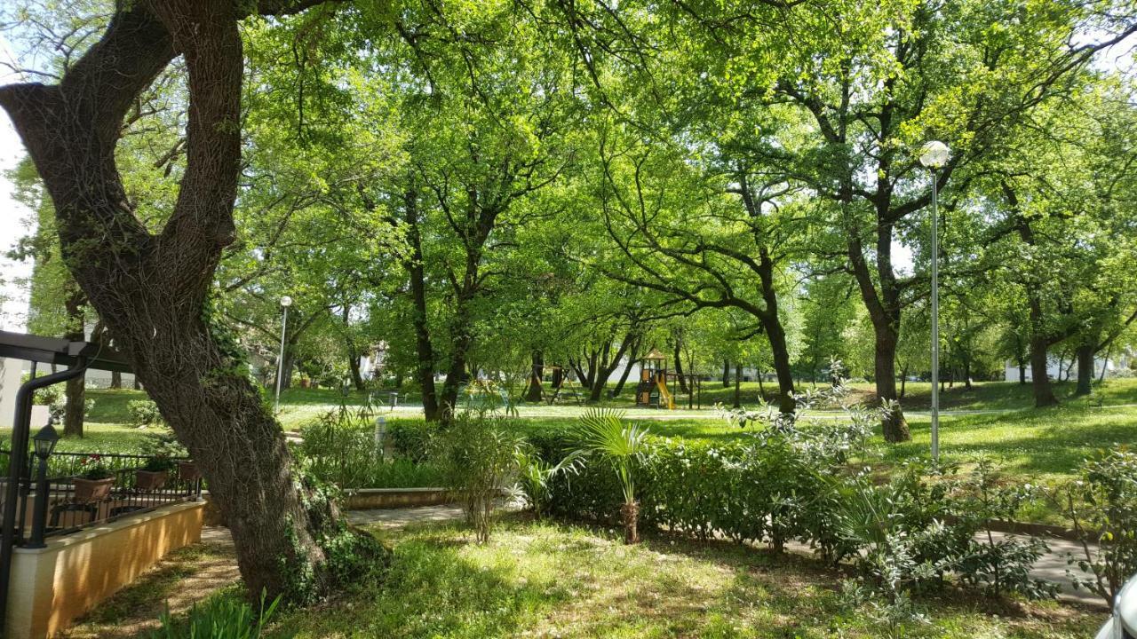 Apartman Garden Porec Bagian luar foto